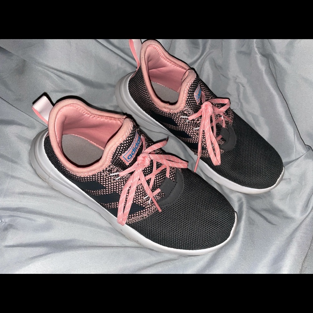 Adidas tennis shoes